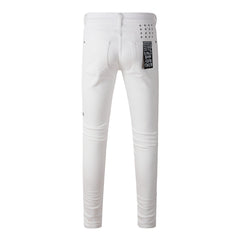 Effortless White Denim with a Simple and Elegant Design 3026